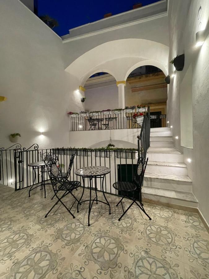 Hotel Donna Grazia Relais Gallipoli Exterior foto